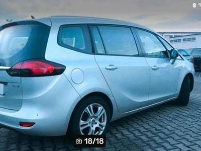 Culoareargint Second-hand 2016 Opel Zafira Monovolum | 3.700 EUR