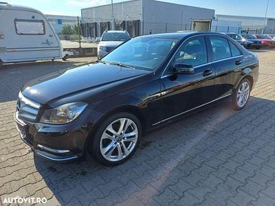 Second-hand Mercedes C180 Avantgarde 156 CP (114 kW) 2013 Negru Berlinǎ