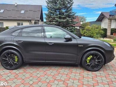 Culoarenegru Utilizat 2020 Porsche Cayenne Coupe Platinum Edition Coupe | 57.500 EUR