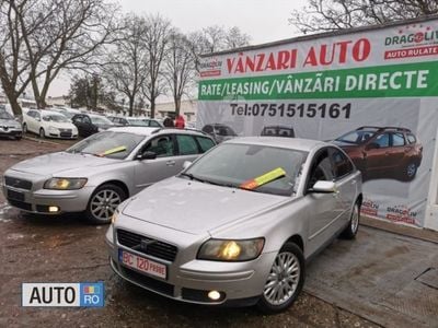 Second-hand Volvo V50 135 CP (99 kW) 2006 Argintiu Break