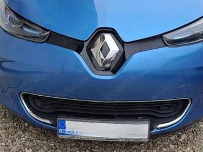 Second-hand Renault Zoe 67 kW (92 CP) 2018 Albastru Hatchback