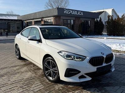 Second-hand BMW 218 Luxury Line 140 CP (102 kW) 2020 Culoarealb Berlinǎ