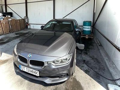 Second-hand BMW 330e Comfort Edition 292 CP (214 kW) 2018 Culoaregri Berlinǎ