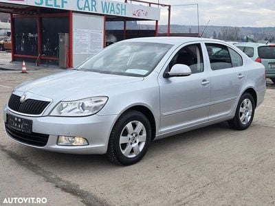 Second-hand Skoda Octavia Elegance 105 CP (77 kW) 2010 Culoareargint Berlinǎ