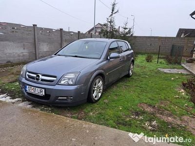 Second-hand Opel Signum 150 CP (110 kW) 2005 Hatchback