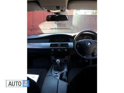 Second-hand BMW 520 167 CP (122 kW) 2008 Albastru Hatchback