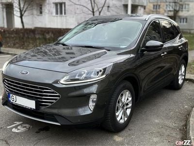 Gri Utilizat 2024 Ford Kuga SUV | 25.000 EUR (Scump)