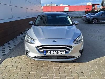 Gri Second-hand 2020 Ford Focus Hatchback | 10.500 EUR (Preț OK)