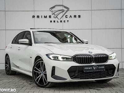 Second-hand BMW 330e M Sport 292 CP (214 kW) 2023 Culoarealb Berlinǎ