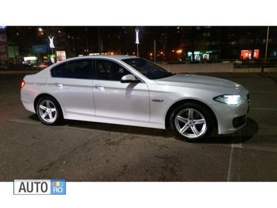 Alb Utilizat 2015 BMW 520 Sport Line Berlinǎ | 21.300 EUR (Puțin scump)