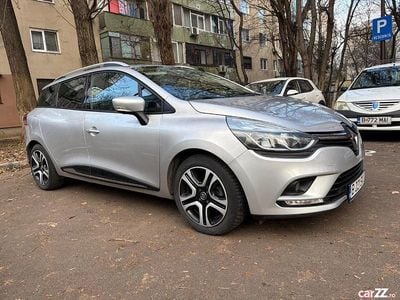 Gri Utilizat 2019 Renault Clio IV Hatchback | 11.000 EUR (Scump)