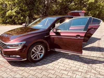 Visiniu Utilizat 2015 VW Passat Berlinǎ | 15.000 EUR