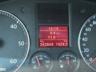 second-hand VW Touran 2.0 TDI DPF Trendline