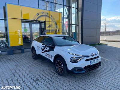 Second-hand Citroën e-C4 Shine 100 kW (136 CP) 2023 Culoarealb Berlinǎ