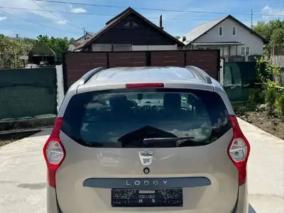 Dacia Lodgy