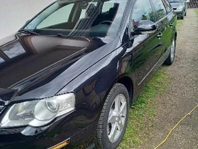 Negru Utilizat 2009 VW Passat Break | 4.000 EUR (Preț OK)