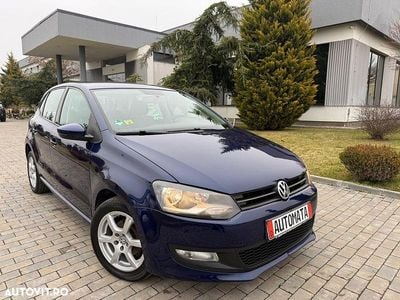 Second-hand VW Polo Comfortline 85 CP (62 kW) 2010 Culoarealbastru