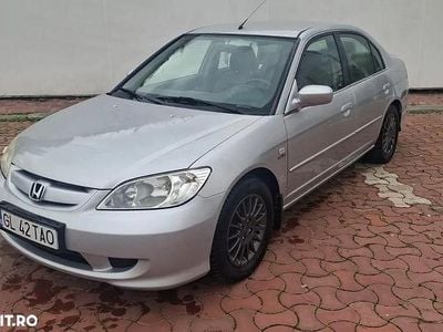Culoaregri Utilizat 2004 Honda Civic Berlinǎ | 3.000 EUR