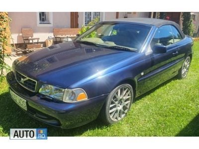 Second-hand Volvo C70 200 CP (147 kW) 2005 Albastru Cabrio