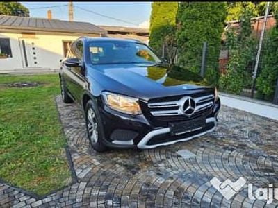 Mercedes GLC220