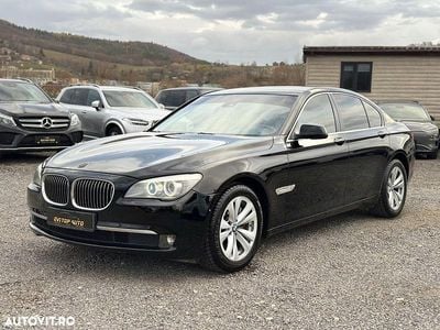 Culoarenegru Utilizat 2013 BMW 740 Comfort Edition Berlinǎ | 10.900 EUR
