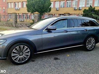 Mercedes E220
