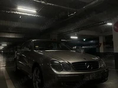 Argintiu Utilizat 2003 Mercedes CLK200 Coupe | 3.000 EUR