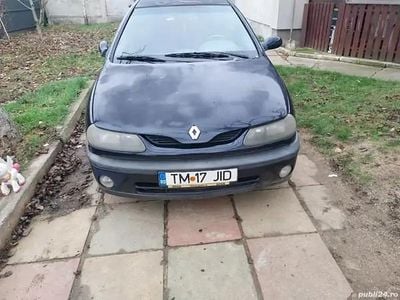 Utilizat 2000 Renault Laguna Berlinǎ | 600 EUR