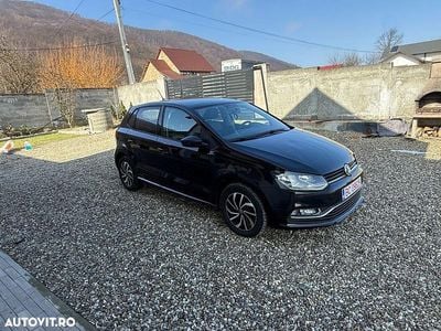 Second-hand VW Polo 90 CP (66 kW) 2017 Culoarenegru