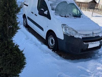 Culoarealb Utilizat 2017 Citroën Berlingo Monovolum | 5.200 EUR (Preț OK)