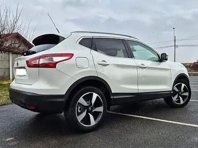 Second-hand Nissan Qashqai Tekna 130 CP (95 kW) 2016 Alb SUV