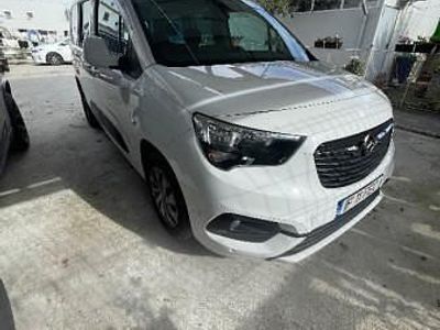 Utilizat 2019 Opel Combo Life Van | 8.000 EUR
