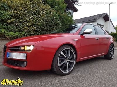 Second-hand Alfa Romeo 159 150 CP (110 kW) 2006 Rosu Berlinǎ