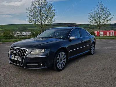 Utilizat 2006 Audi A8 Berlinǎ | 7.999 EUR