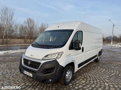 Second-hand Fiat Ducato 130 CP (95 kW) 2019 Culoarealb Van