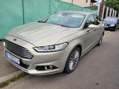 Second-hand Ford Mondeo 180 CP (132 kW) 2016 Auriu Berlinǎ