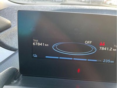 Second-hand BMW i3 Comfort Edition 125 kW (170 CP) 2022 Mineralgrau met. m.akzent bmw i bl metalizat Hatchback