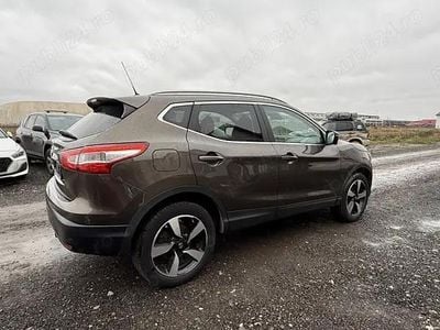 Utilizat 2015 Nissan Qashqai SUV | 10.200 EUR (Preț OK)