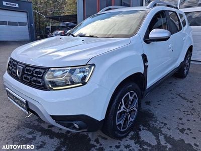 Culoarealb Utilizat 2021 Dacia Duster Prestige SUV | 16.990 EUR (Puțin scump)