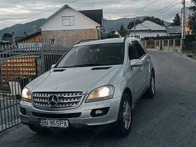 Mercedes ML320