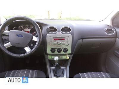 Second-hand Ford Focus 80 CP (58 kW) 2009 Alb Break