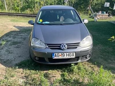 VW Golf V