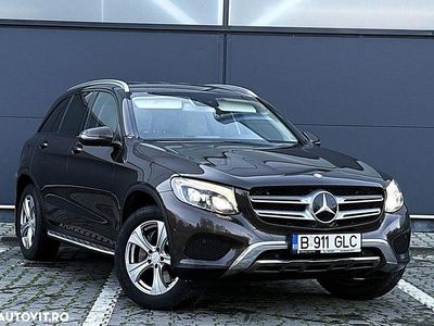 Culoaremaro Utilizat 2015 Mercedes GLC250 SUV | 18.990 EUR (Super Preț)