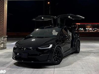 Culoarenegru Utilizat 2022 Tesla Model X SUV | 79.981 EUR