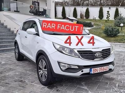 Culoarealb Utilizat 2014 Kia Sportage DREAM-TEAM Edition SUV | 8.899 EUR (Super Preț)