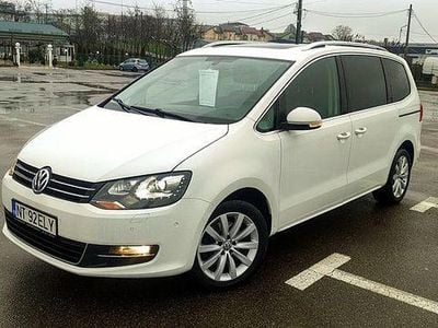 Culoarealb Utilizat 2015 VW Sharan Highline Monovolum | 9.950 EUR (Puțin scump)