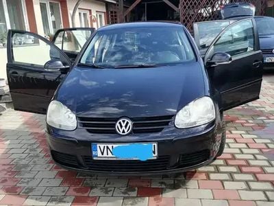 VW Golf V