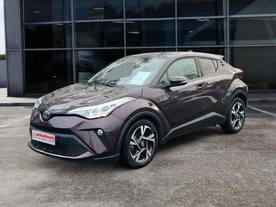 Second-hand Toyota C-HR Team 122 CP (89 kW) 2023 SUV
