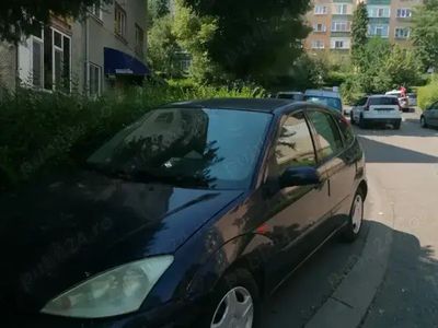 Second-hand Ford Escort 72 CP (52 kW) 2002 Hatchback