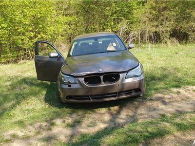 BMW 525